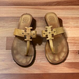 Tory Burch Tan Leather Sandals Size 6